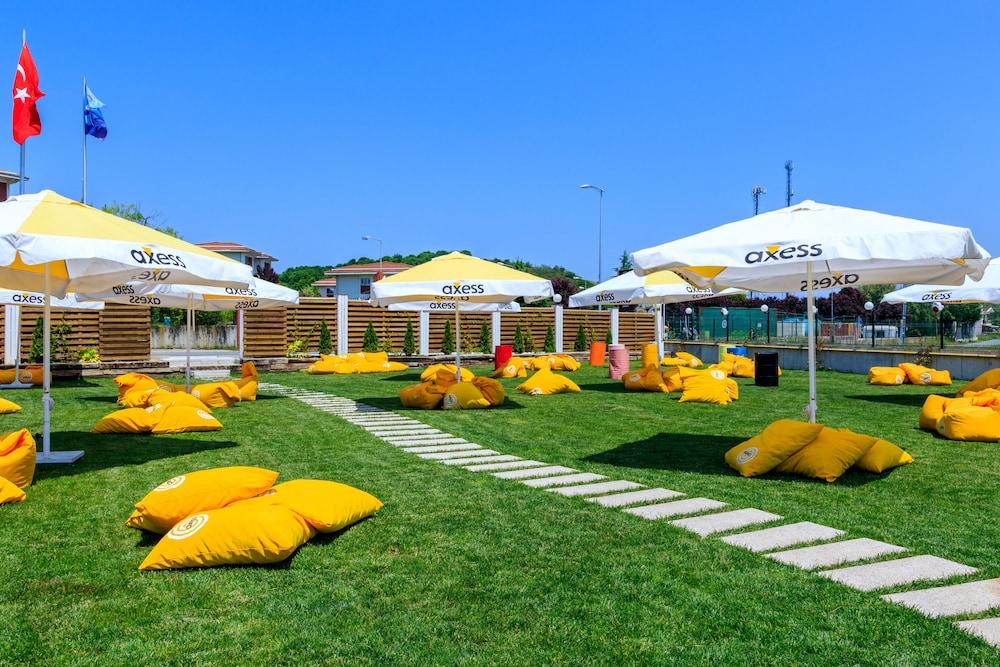 Ucar Royal Hotel Ve Konferans Salonu Ağva Екстериор снимка