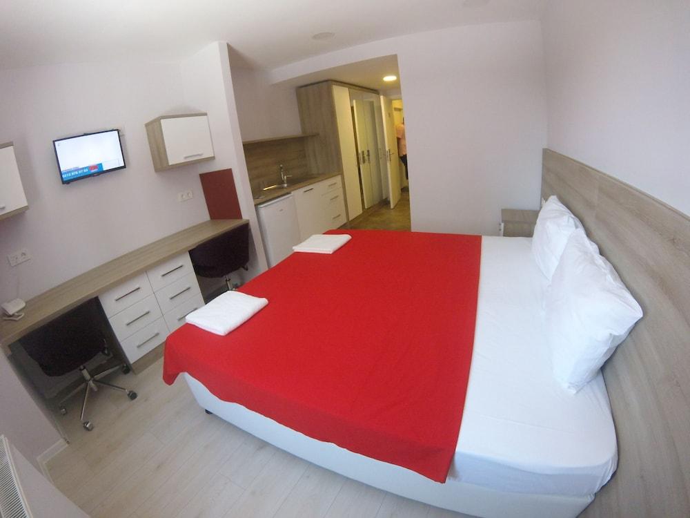 Ucar Royal Hotel Ve Konferans Salonu Ağva Екстериор снимка